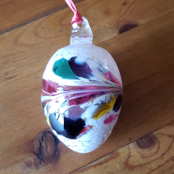 Hand Blown Glass Hanging Easter Egg 3" New